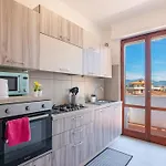 Apartament Lnd 15- Attico 2 Balcone Parcheggi Gratis Ascensore