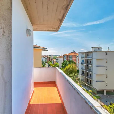 Lnd 15- Attico 2 Balcone Parcheggi Gratis Ascensore Apartament