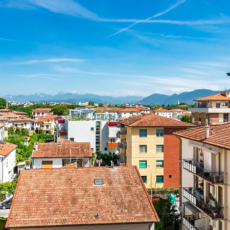 Apartament Lnd 15- Attico 2 Balcone Parcheggi Gratis Ascensore