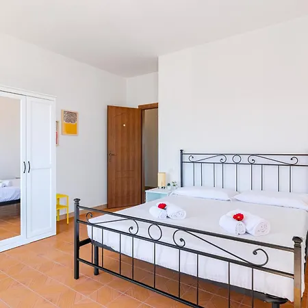 公寓 Lnd 15- Attico 2 Balcone Parcheggi Gratis Ascensore 比萨